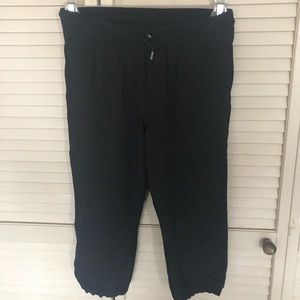 Ivivva black yoga pants